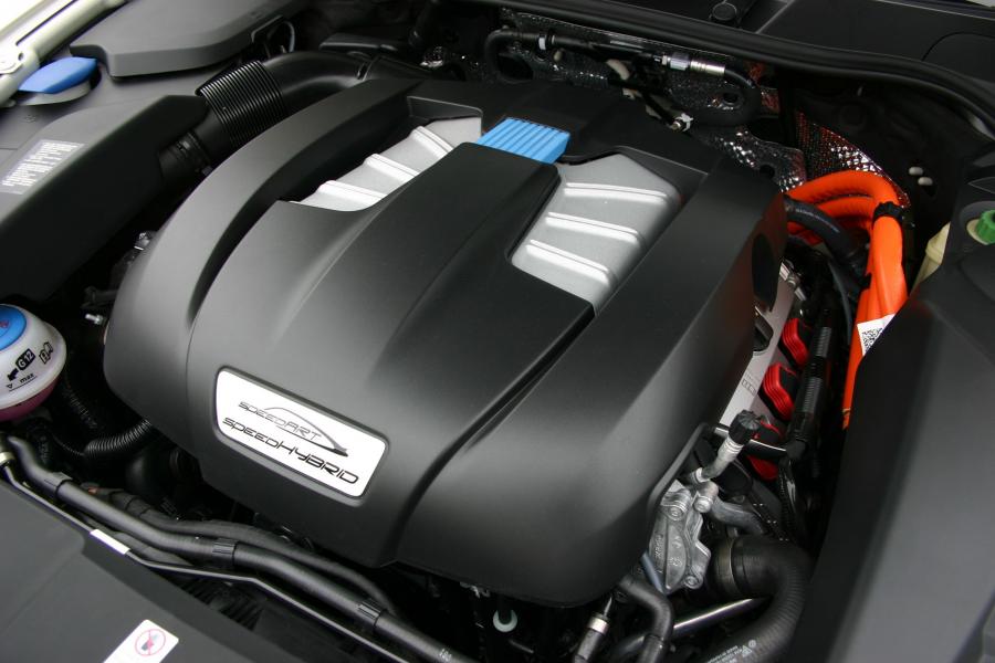  Porsche Cayenne speedHYBRID 450 by SpeedART 2010 года  (фото 2 из 9)